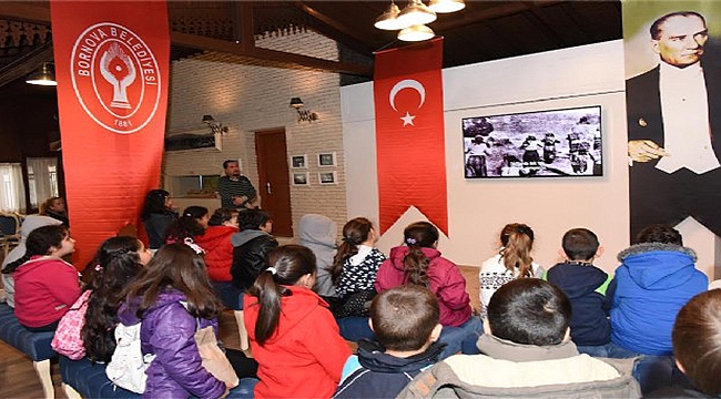 Bornova Ata Evi'nde çocuklar için özel gezi