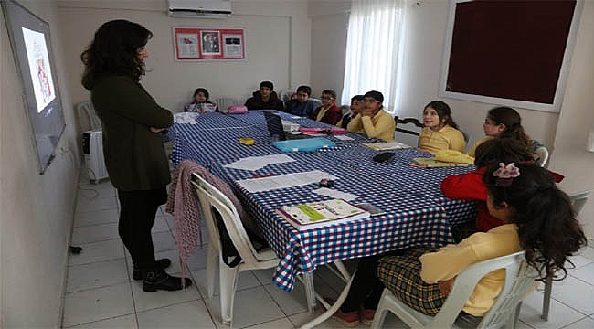 Urla'da çocuklar için insan hakları eğitimi