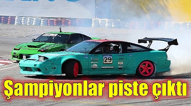 Şampiyonlar piste çıktı