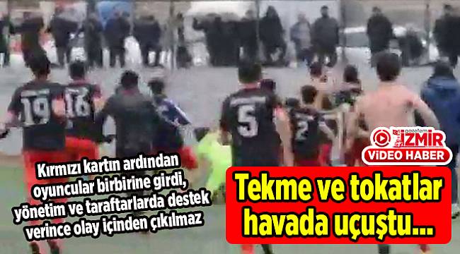 Amatör maçta futbolcuların tekme tokat kavgası kamerada