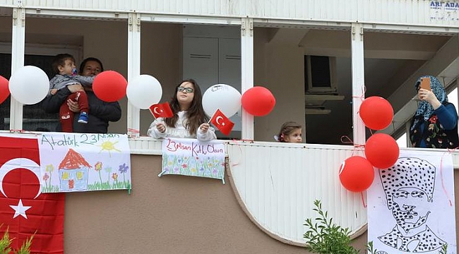 Bucalı pırlantalar Atatürk sevgileriyle 7’den 70’e herkesi duygulandırdı