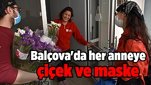 Balçova'da her anneye çiçek ve maske