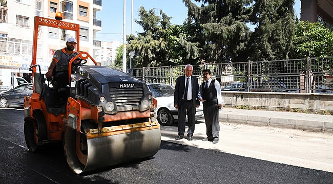 Karabağlar'da asfaltlama çalışmaları hızlandı