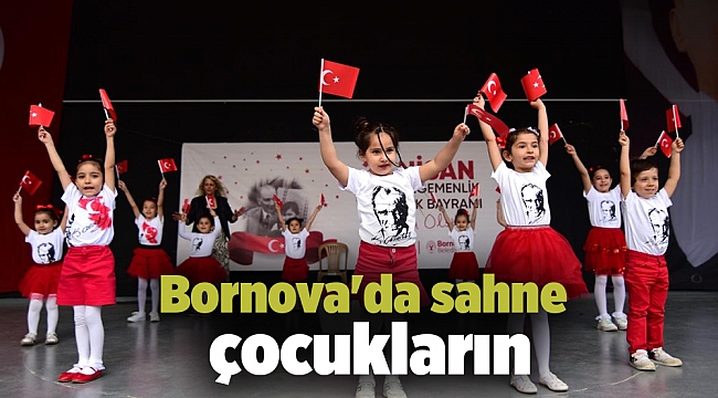 Bornova'da sahne çocukların