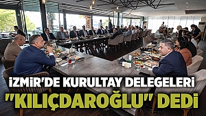 İzmir'de Kurultay Delegeleri 