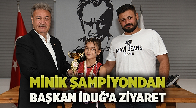 Minik şampiyondan Başkan İduğ’a ziyaret