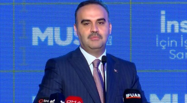 Bakan Kacır: Dünyada başarı hikayelerine imza atan ülke olduk