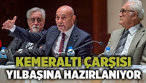 Kemeraltı çarşısı yılbaşına hazırlanıyor