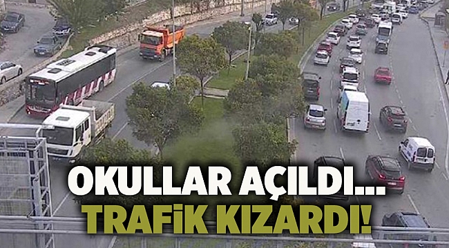 Okullar açıldı… Trafik kızardı!