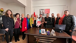 Tülin Koç'tan Miting gibi Adaylık Başvurusu