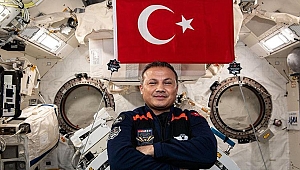 Bakan açıkladı: İlk Türk astronotun dönüş saati belli oldu