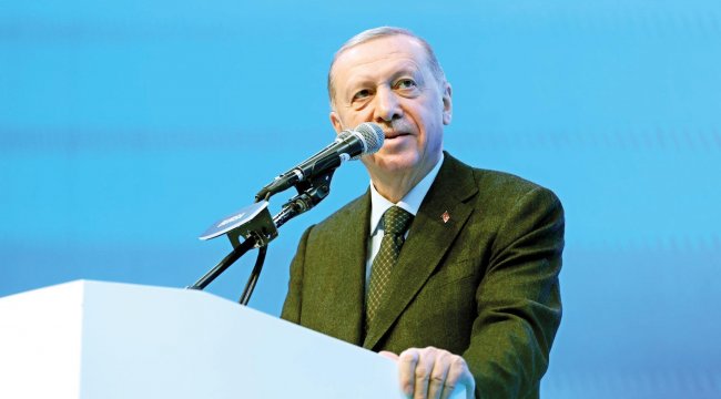 Kim bizden daha iyisini yapacağını iddia ediyorsa hodri meydan