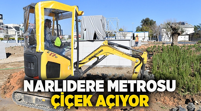 Narlıdere Metrosu çiçek açıyor