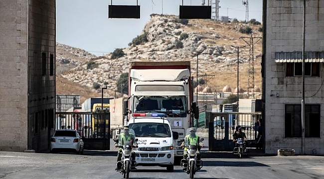 İsrail Gazze'ye yardım için onay verdi