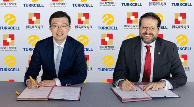 Turkcell Çin Kalkınma Bankası ile anlaşma imzaladı