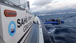 Balıkesir açıklarında 25 düzensiz göçmen kurtarıldı