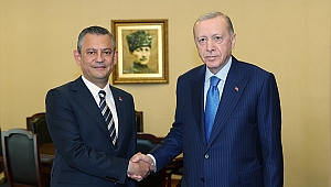 Cumhurbaşkanı Erdoğan, 18 yıl aradan sonra CHP Genel Merkezi'nde