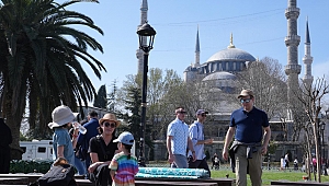 İstanbul yılın ilk 4 ayında 5,2 milyon yabancı turist ağırladı