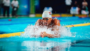 Milli yüzücü Emre, 'Avrupa' şampiyonu oldu