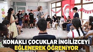 Konaklı çocuklar İngilizceyi eğlenerek öğreniyor