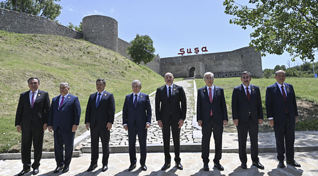 Mirziyoyev: Türk Dünyası ülkeleri Büyük İpek Yolu'nu yeniden canlandırmayı hedefliyor