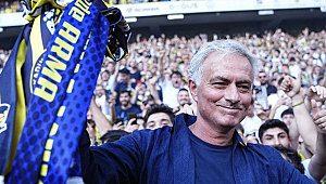 Mourinho'dan Ferdi için transfer mesajı: Gelişim için en iyi oyuncularımızı tutmalıyız