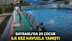 Bayraklı'da 20 çocuk ilk kez havuzla tanıştı