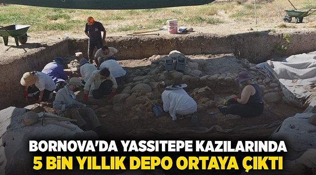 Bornova'da Yassıtepe kazılarında 5 bin yıllık depo ortaya çıktı