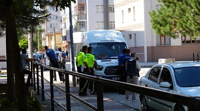 Kastamonu'da silahlı saldırganın ateş açtığı polis şehit oldu