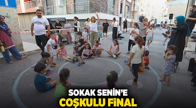 Sokak Senin’e coşkulu final