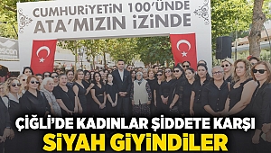 Kadınlar Şiddete Karşı Siyah Giydiler