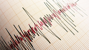 Malatya’da 5.9’luk deprem panik yarattı.