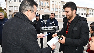 Başkan Demir, öğretmenleri unutmadı