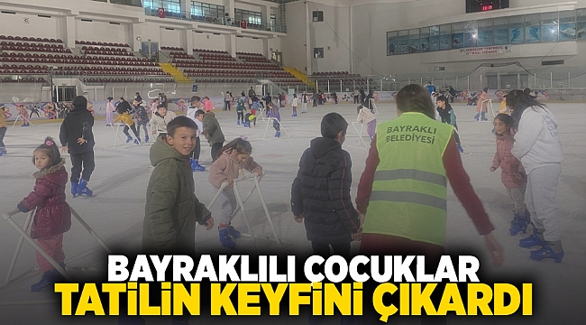 Bayraklılı çocuklar tatilin keyfini çıkardı.