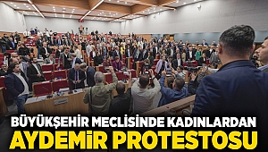 Büyükşehir meclisinde kadınlardan Aydemir protestosu