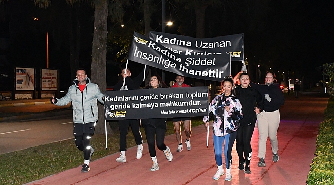 Torbalı'da imzalar eşitlik için atıldı