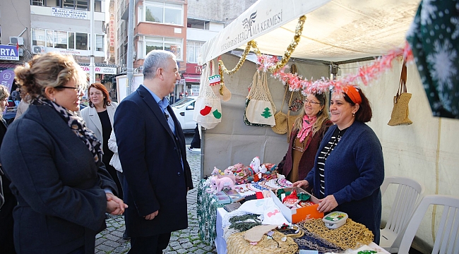 Bergama Belediyesi Üreten Kadınlar İçin Yeni Yıl Pazarı Kurdu