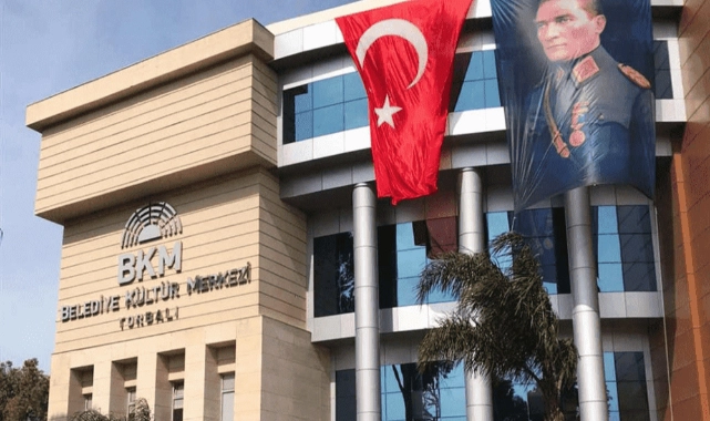 Torbalı Belediyesi'nden bir acil ihale de AKP'li iş adamına