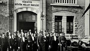 Milli iradenin simgesi TBMM 105 yaşında