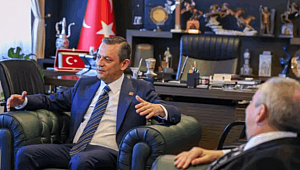 Özgür Özel'den Sırrı Süreyya Önder'e geçmiş olsun mesajı