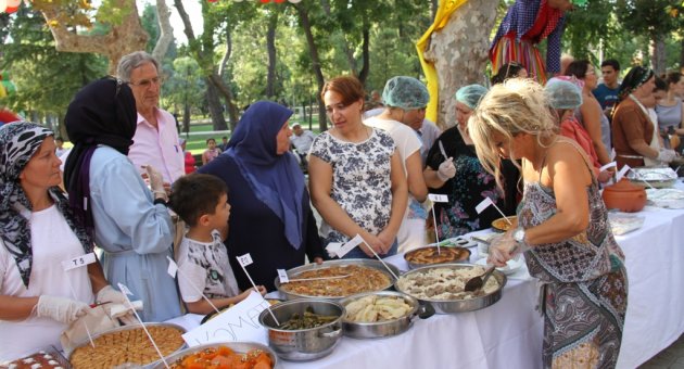 Balkan lezzetleri yarıştı