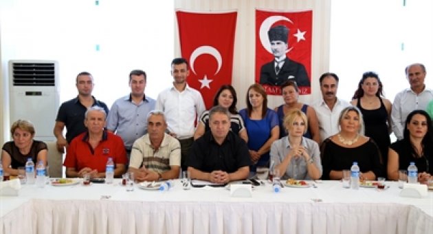 CHP'de Toplu İstifa