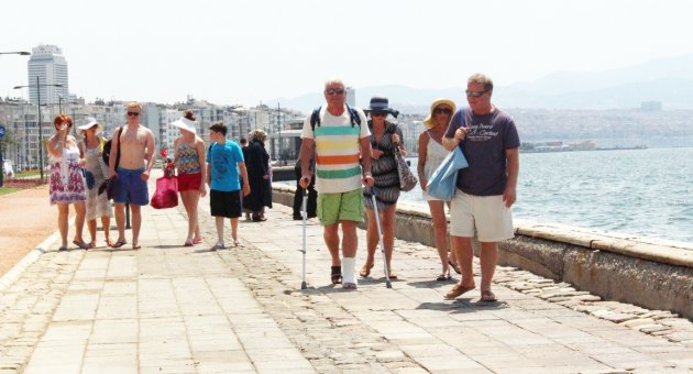 İzmir bayrama 37 derecede girdi