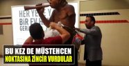 Bu Kez De Müstehcen Noktasına Zincir Vurdular