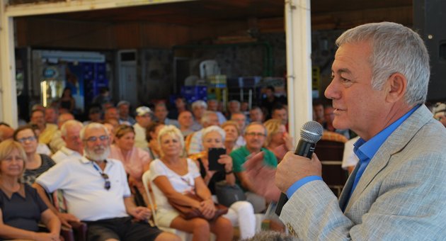 Yüksel,'sesimizi yükseltmezsek yuh bize'